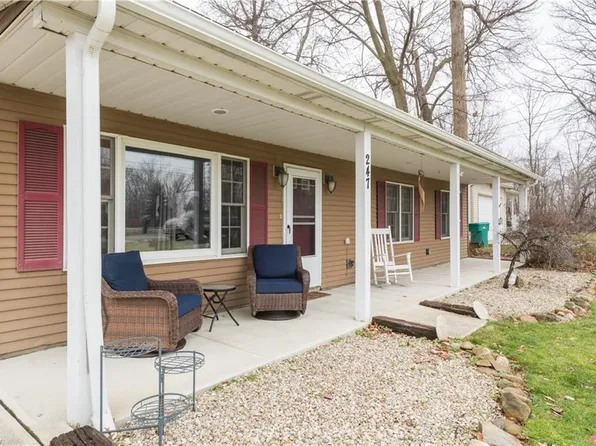 247 Heights Ave, Northfield, OH 44067