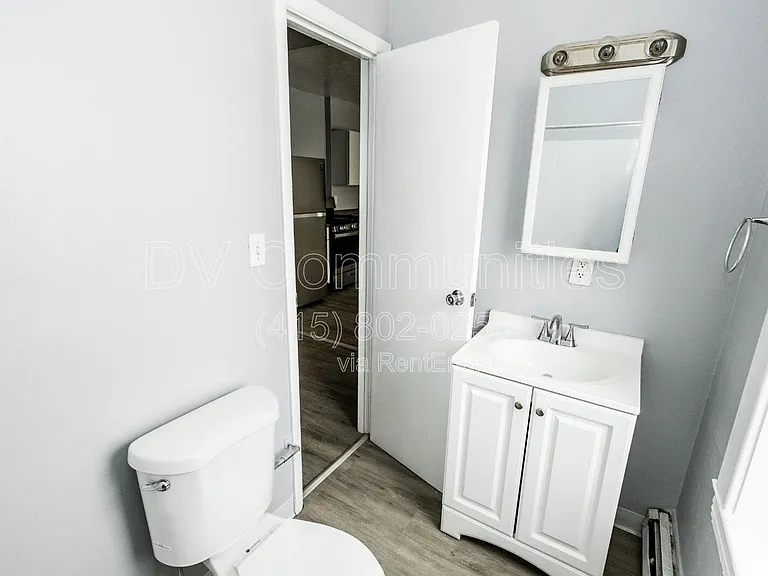 1609 Lakewood Ave #4 — Photo 9