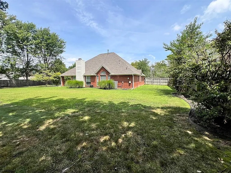5408 W Redbud St — Photo 36