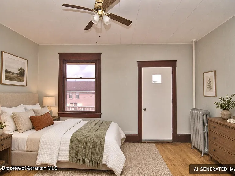 34 Simon Block Ave — Photo 16