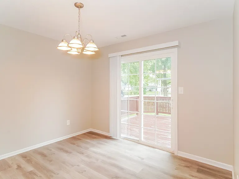 40 Crestview Dr — Photo 6