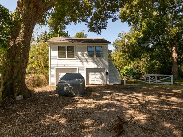 4152 Brandon St, Beaumont, TX 77705