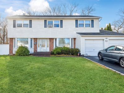 20 Shirley Court, Commack, NY, 11725