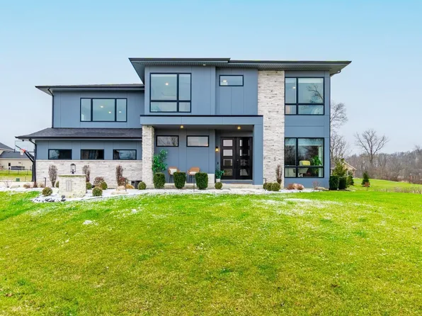 13715 Retreat Trl, Fort Wayne, IN 46845