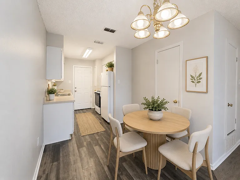 209 Hawaii St #204 — Photo 4