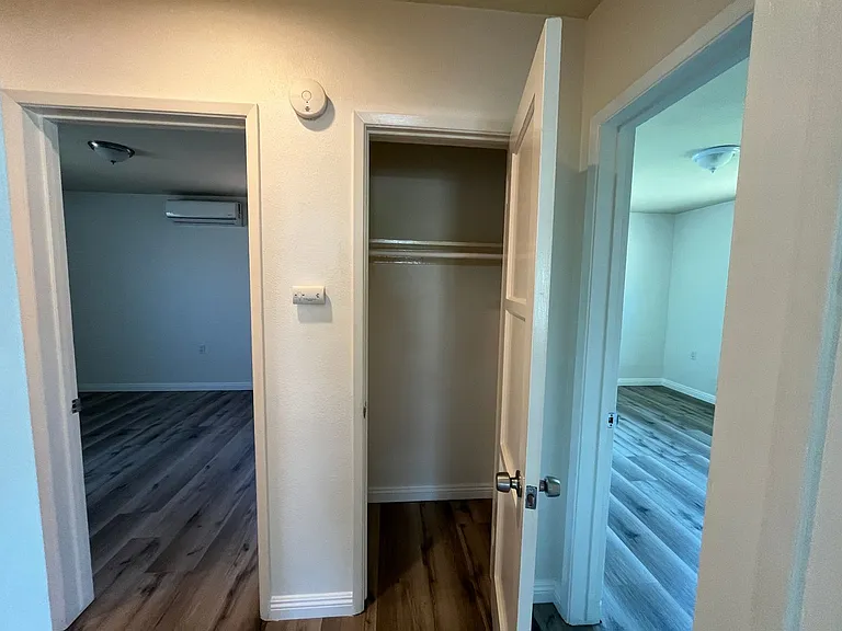 7420 Vicki Dr — Photo 16