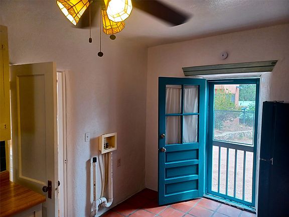 5th image of 227 Rosario Blvd Unit B