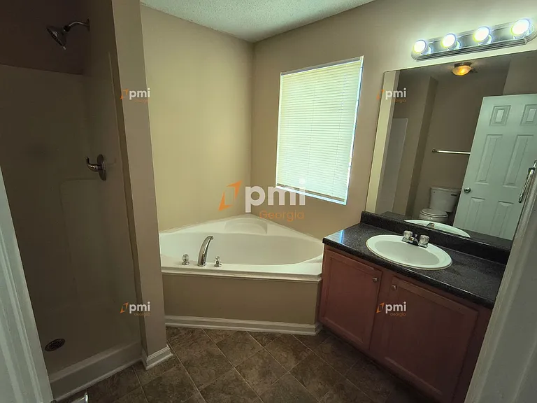 163 Chastain Way — Photo 12
