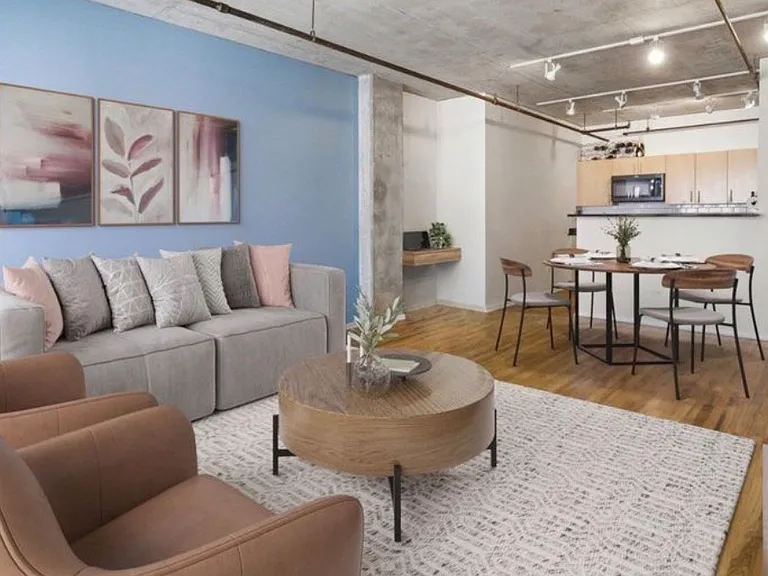 700 W Van Buren St #602 — Photo 1