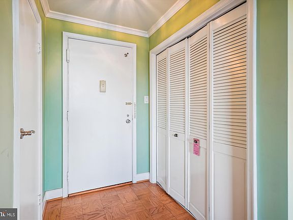 2nd image of 10500 Rockville Pike Unit 1127