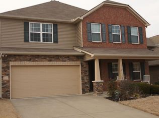 643 Pemberton Dr, Lebanon, TN 37087