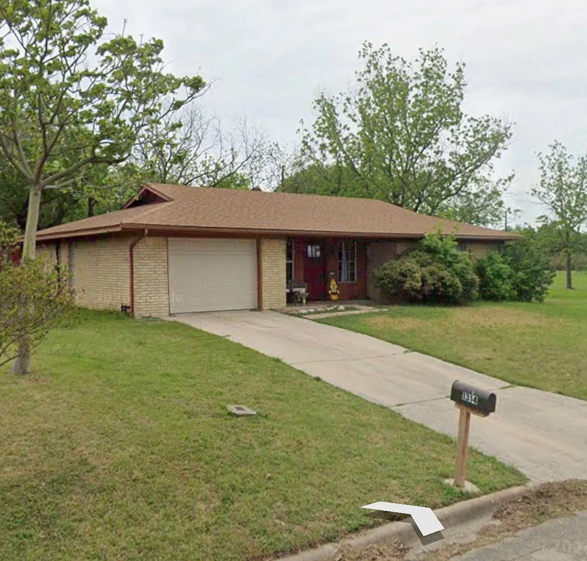 2 bed, 1221 sqft, $1,100 — Photo 2
