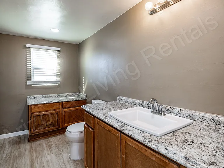 3939 N Aztec Rd — Photo 18