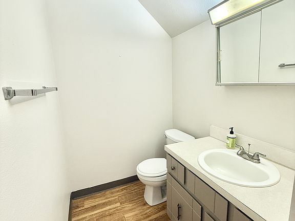2nd image of 3101 Azalea Dr #3101