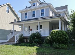 73 Atlantic St, Keyport, NJ 07735
