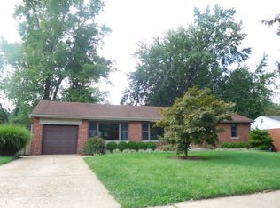 11408 Manchester Rd, Saint Louis, MO 63122