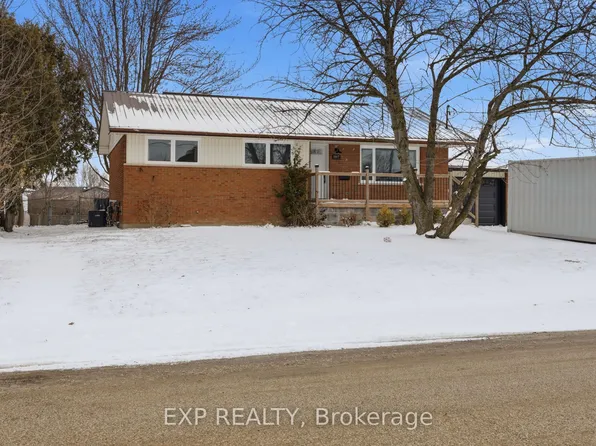 597 Gold St, Warwick, ON N0M 2S0