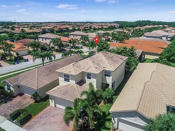 2nd image of 10574 Carolina Willow Dr