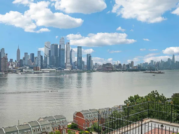 851 Blvd East image 41 of 42