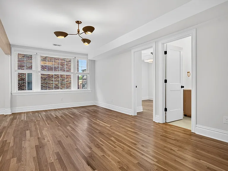 7519 Oxford Dr #2B — Photo 12