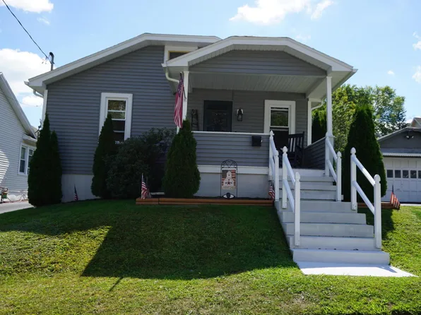 50 Evergreen St, Shavertown, PA 18708