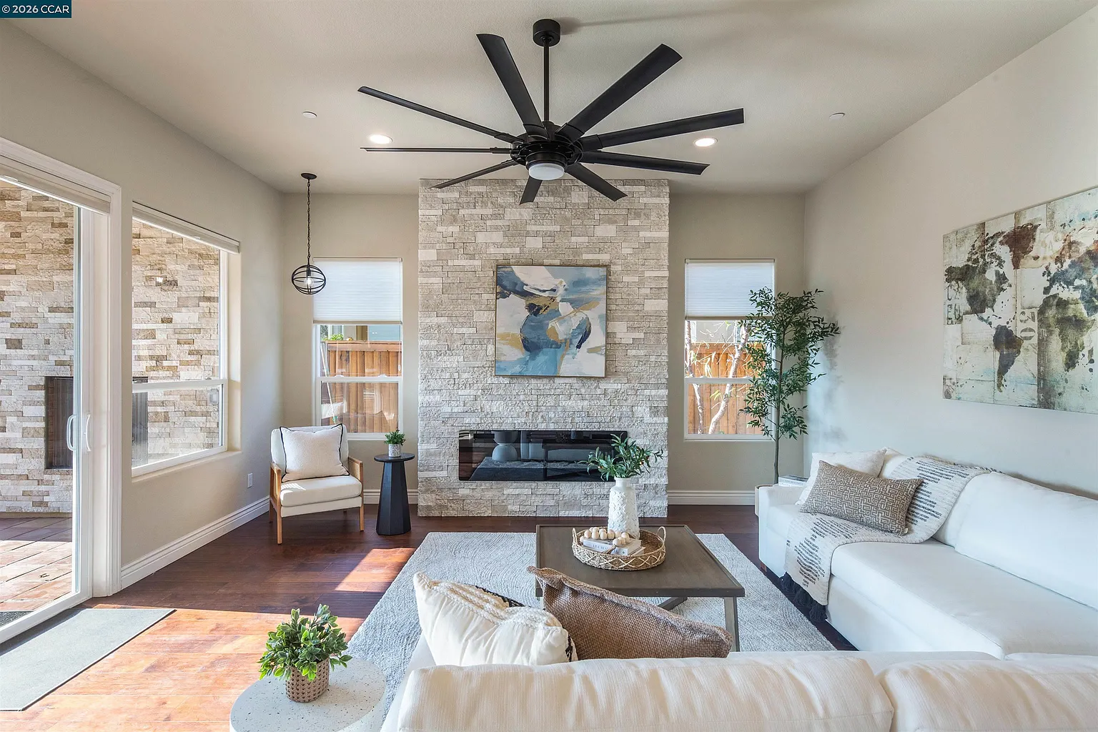 2090 Rioja Way photo 1