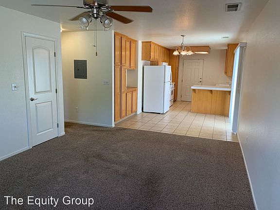 3rd image of 1234 N Chinowth St #8637434