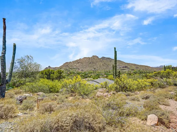 7657 E NONCHALANT Avenue #106, Carefree, AZ 85377