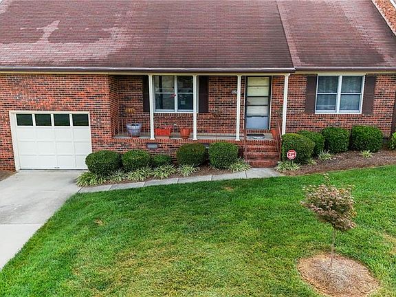 2nd image of 1810 Meadow Green Dr