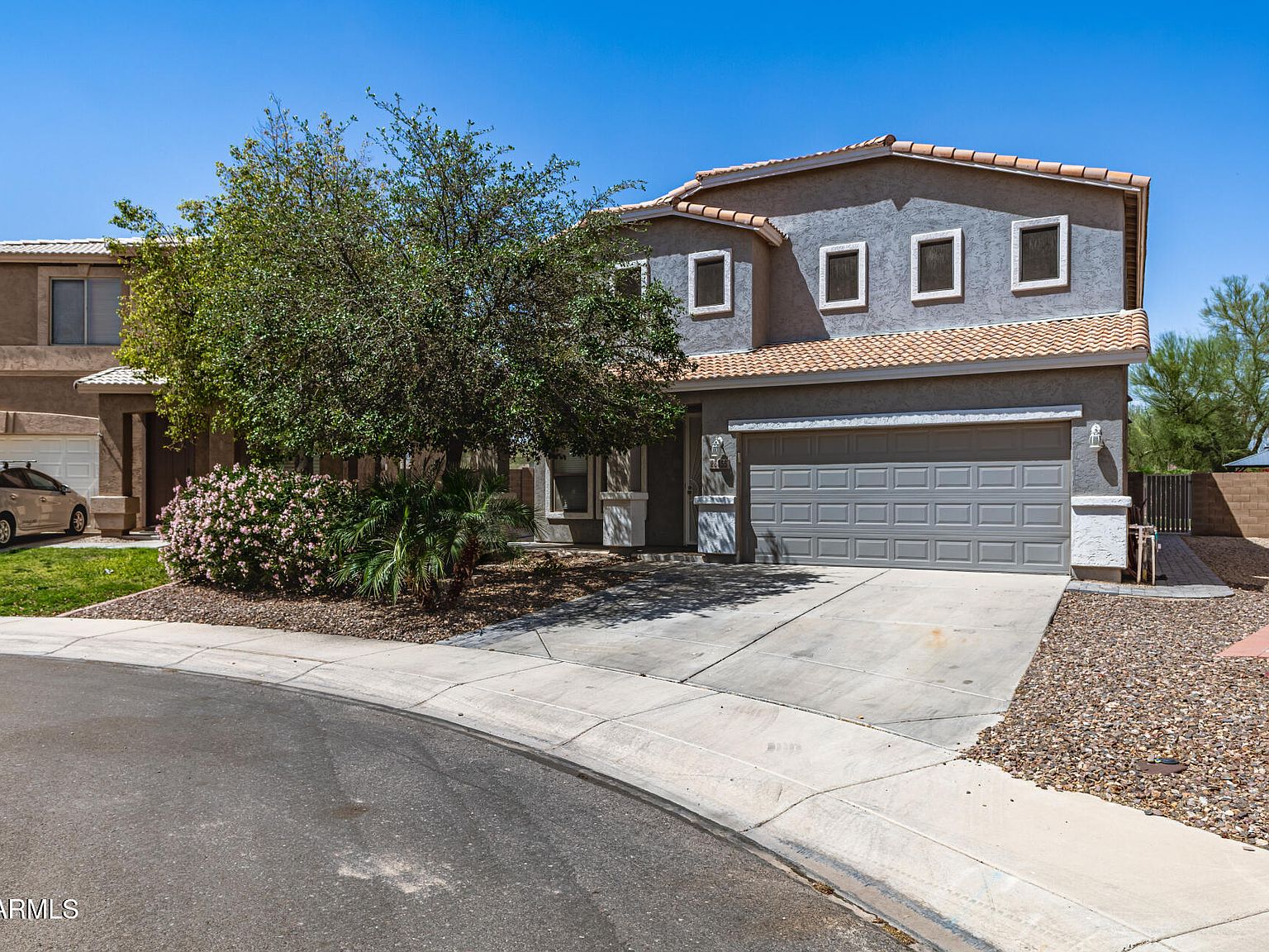 28856 N SADDLE Way