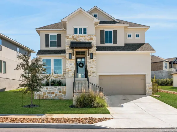 303 Navarro, Boerne, TX 78006