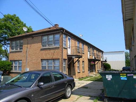4th image of 2705 W Courtland Ave