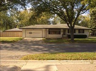 3016 Ridge Ave, Rockford, IL 61103