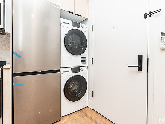 4th image of 489 Grand St #5B