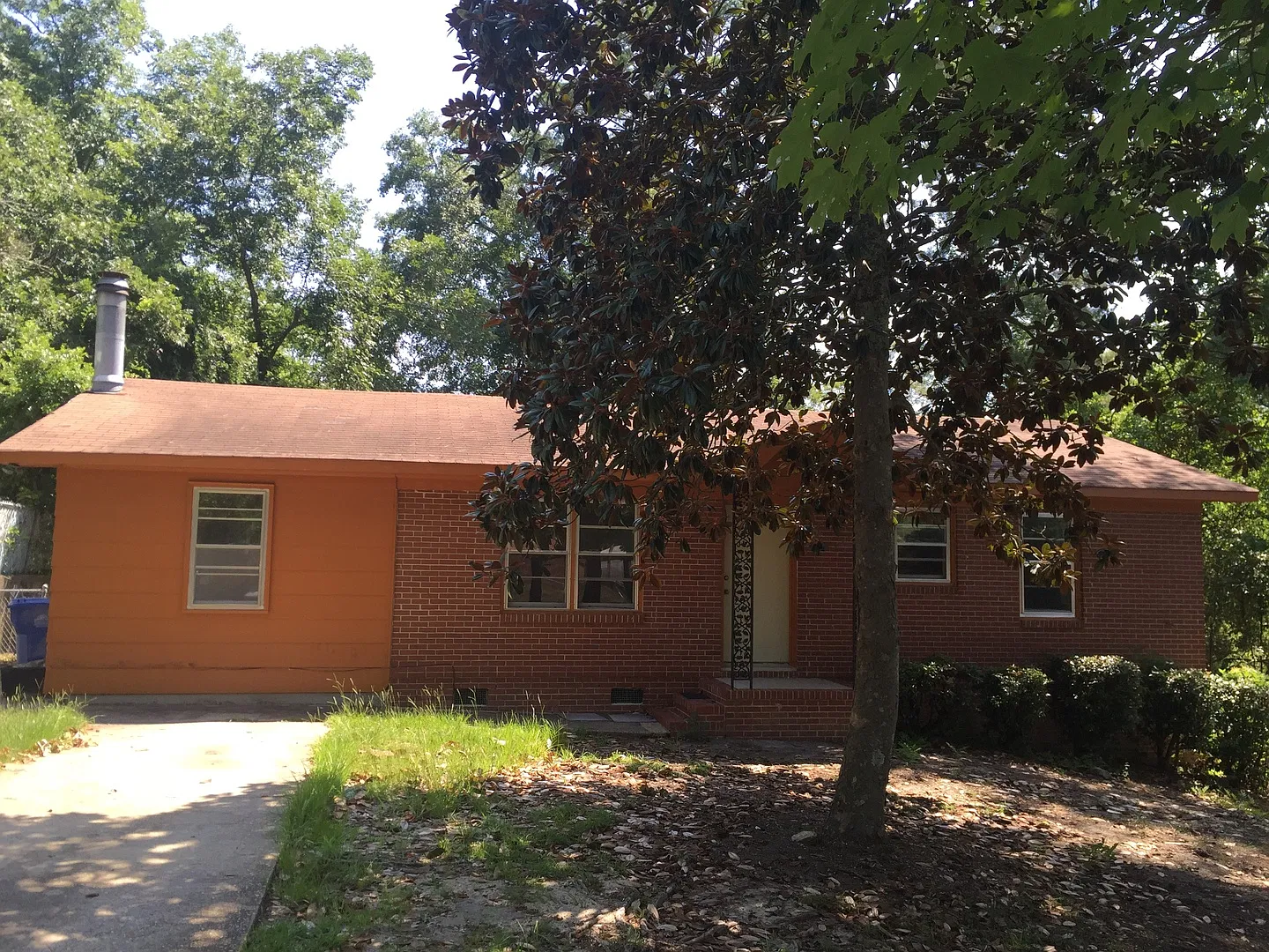 East Columbus 3 Bedroom / 1 Bathroom House for Rent — Photo 1
