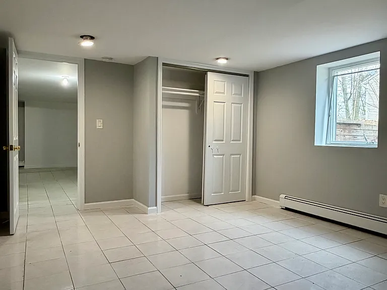 14 Mastic Blvd — Photo 16