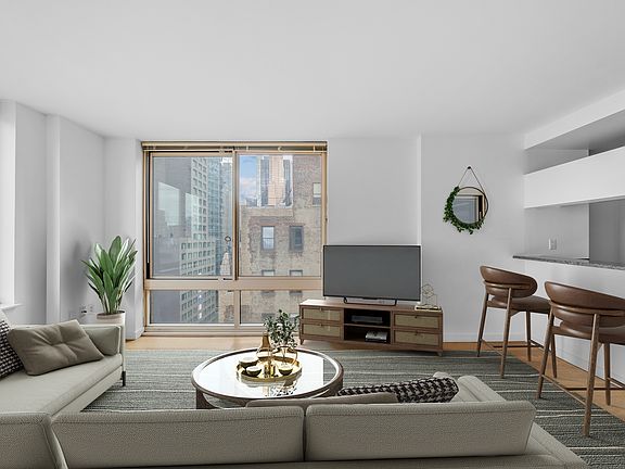 2nd image of 260 W 54th St APT 18A