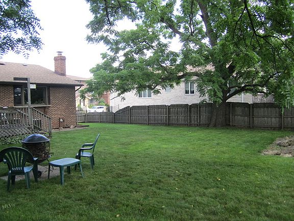 5th image of 6947 W Crandall Ave