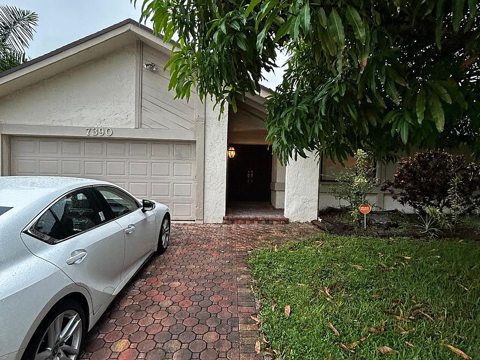 1st image of 7390 NW 37th Ct