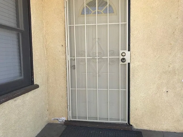 509 Wilson Ave — Photo 2