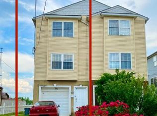 42 Roosevelt St, New Brunswick, NJ 08901