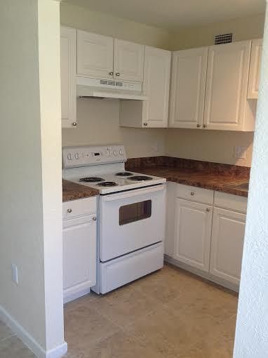 2nd image of 5606 Louis Xiv Ct APT D