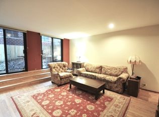 5421 S Kenwood Ave, Chicago, IL 60615