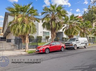 5427 Carlton Way, Los Angeles, CA 90027