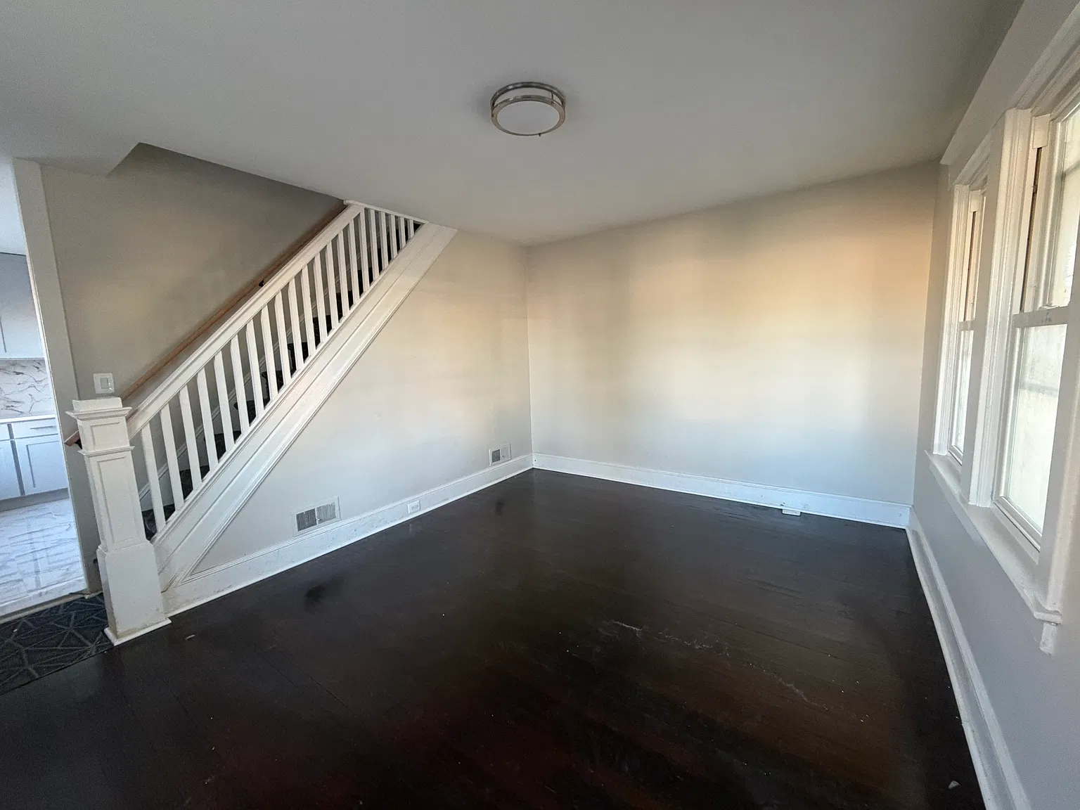 2 bed, 953 sqft, $2,400 — Photo 3