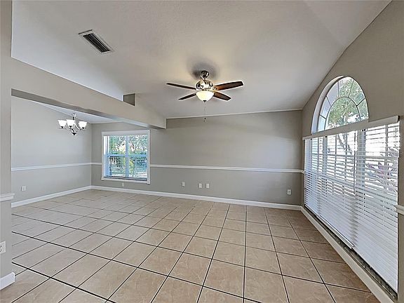 3rd image of 11958 Lark Song Loop