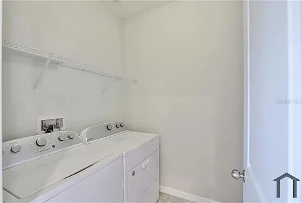 7325 Parkshore Dr — Photo 8