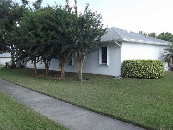 5th image of 708 River Oak Cir