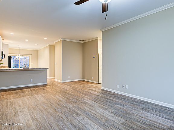 5th image of 6903 Winnie Way