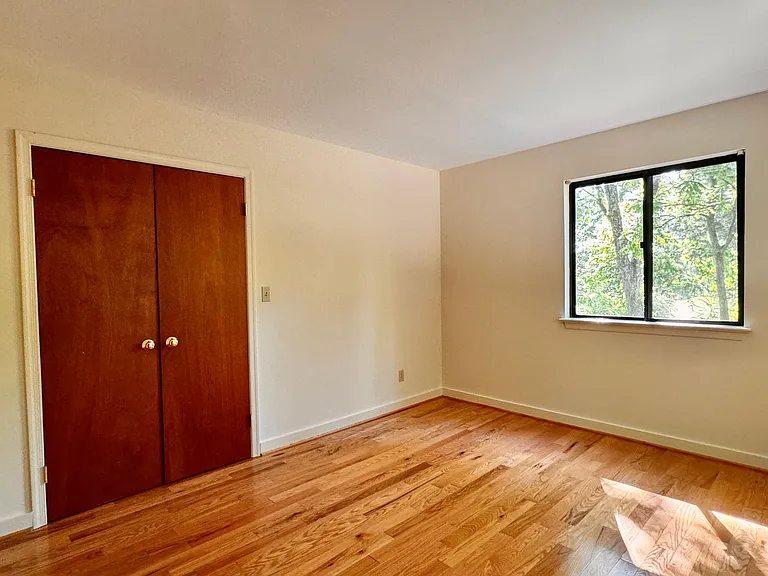 2472 Red Hill Rd — Photo 11